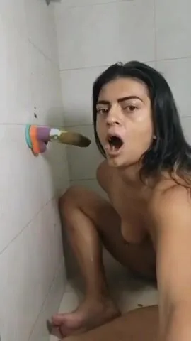 270px x 480px - Latina scat porn whore putting shit and vomit in her hair and on the body |  Pervert Tube