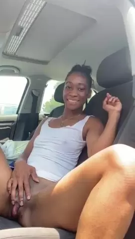 Ebony Girls Public - Ebony girl rubbing her big clit in the public car park xxx xxx porn video |  Pervert Tube
