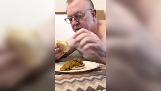 Exposed faggot shiteater Mike Vargo eats a shit mcmuffin  