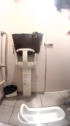 Japanese girl pooping in public toilet XXX Porn Video  